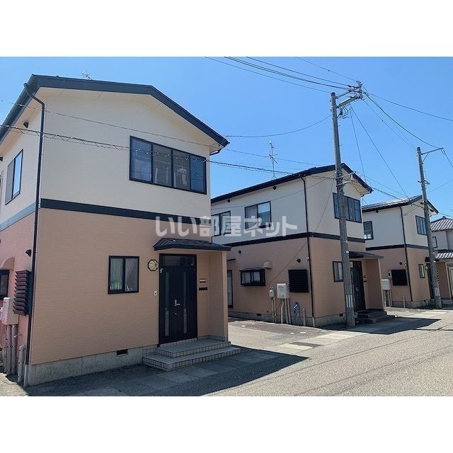 ファミーユ・ベンの外観画像