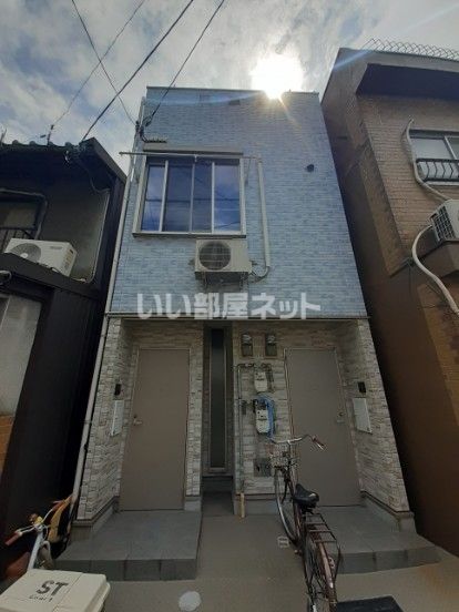 ST courtの外観画像