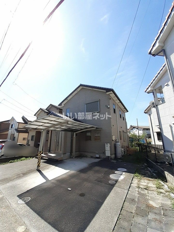 愛宕町5丁目貸家の外観画像