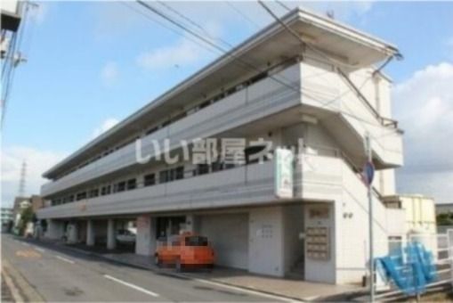 三条駅前ハイツの外観画像