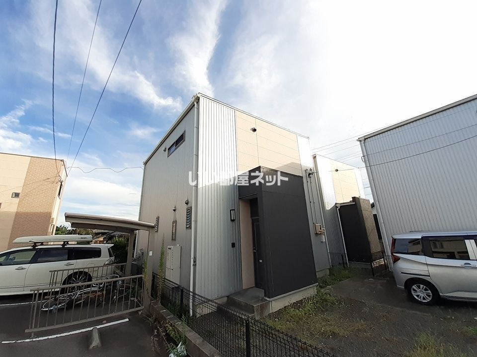 亀井様Fメイト C棟の外観画像