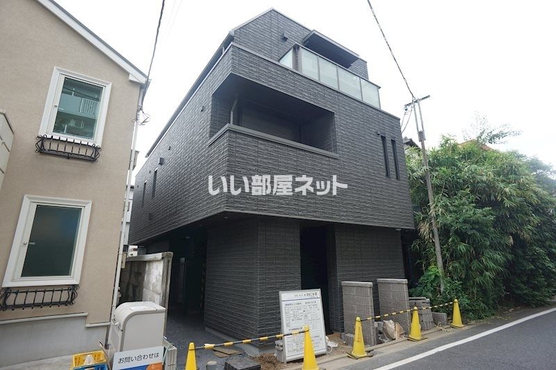 ロジェメント世田谷公園の外観画像