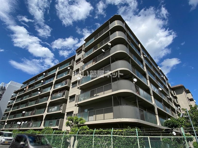 奈良スカイハイツの外観画像