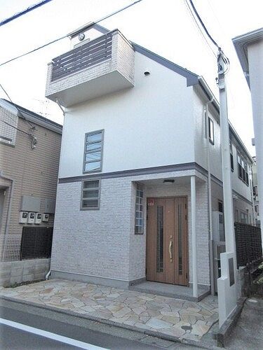 目黒区上目黒五丁目戸建の外観画像