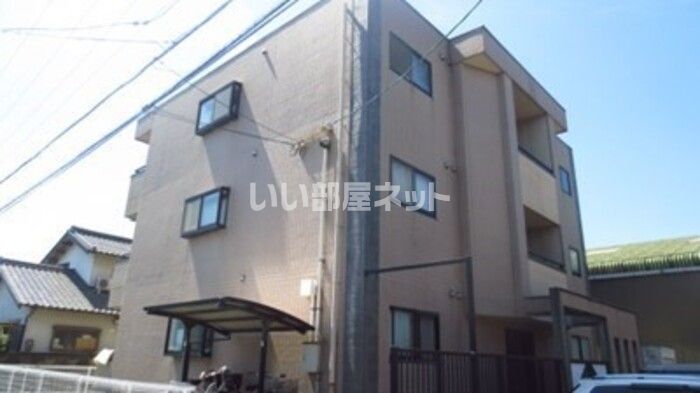 コーポタウン宮ノ北 (南棟)の外観画像