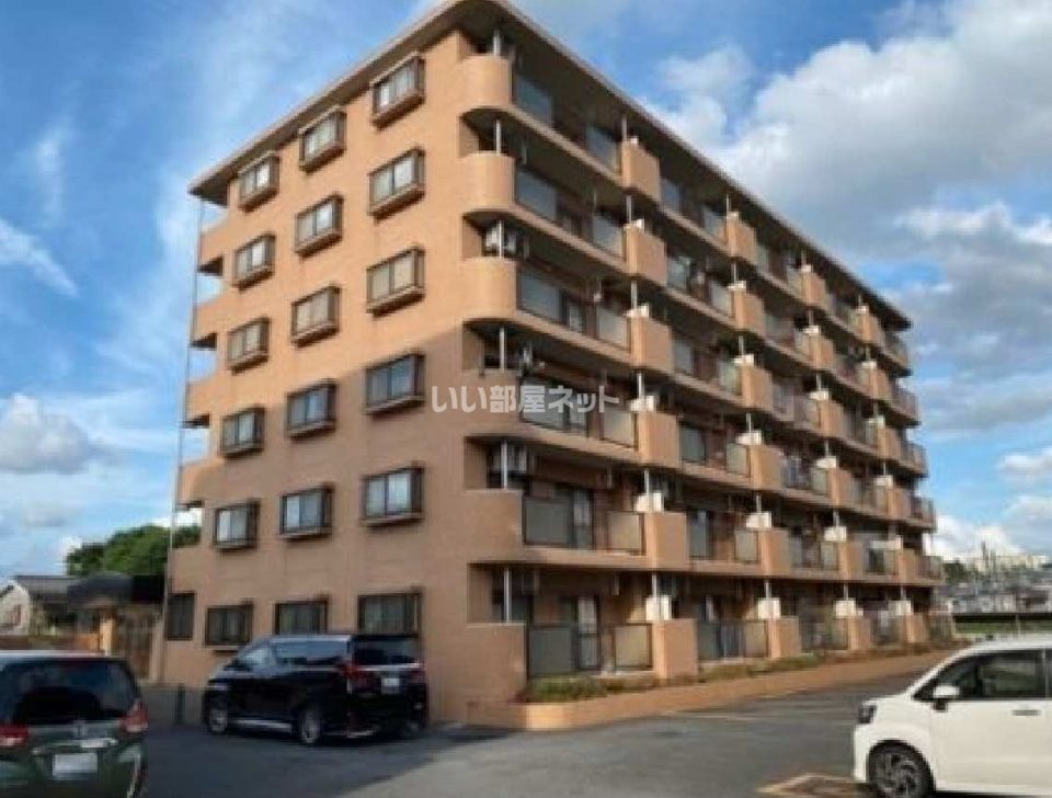 リリーヴィレッジⅢの外観画像