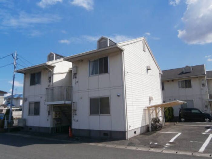 パヒュームタウン A棟の外観画像