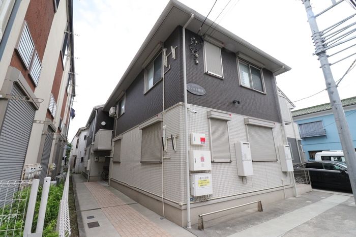 ウィット鶴見の外観画像