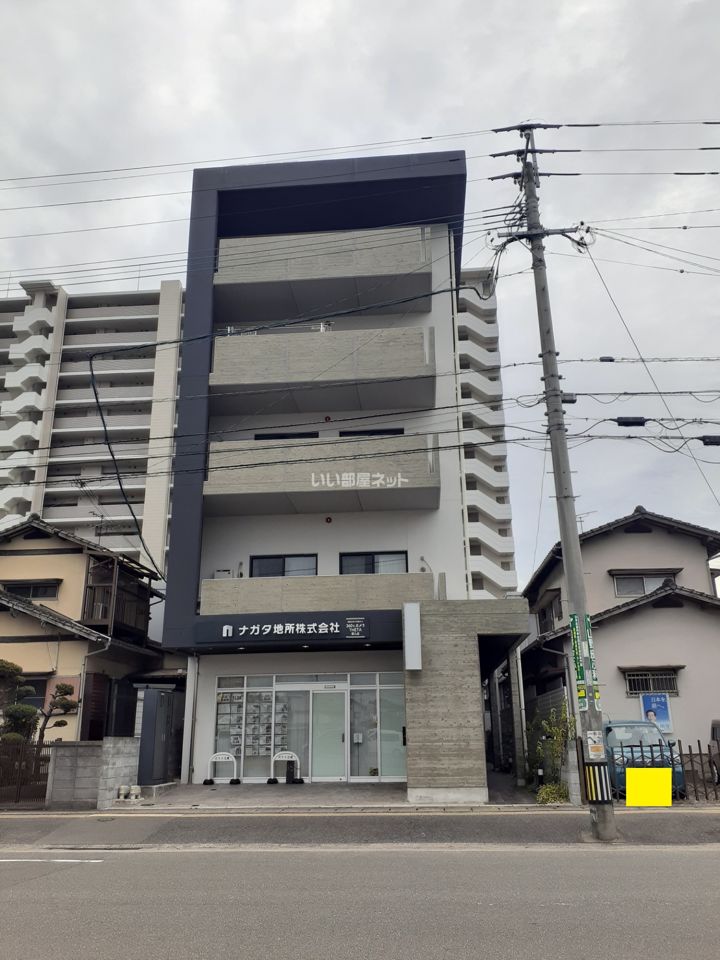 レガーロ都府楼の外観画像