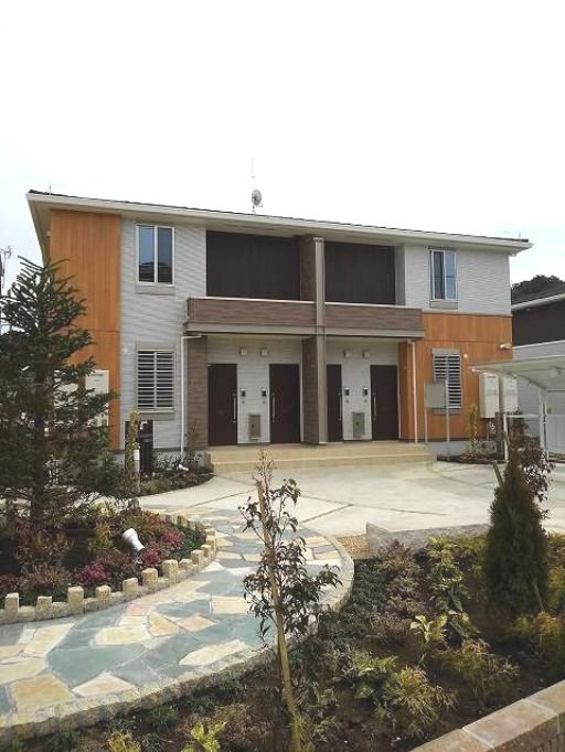 レーヌ葉山の外観画像