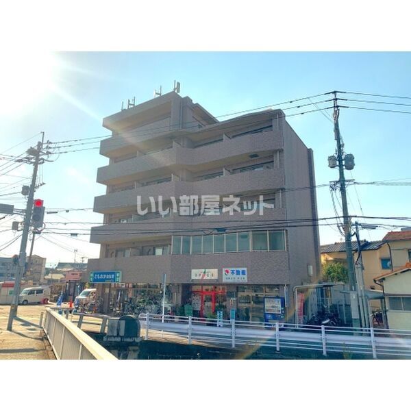 オルレアン友泉亭の外観画像