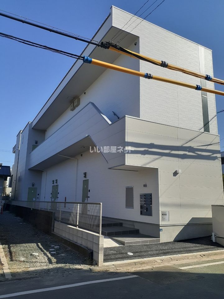 ADC熊本駅南モンツァの外観画像