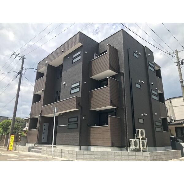 R-SMART 福田町駅の外観画像