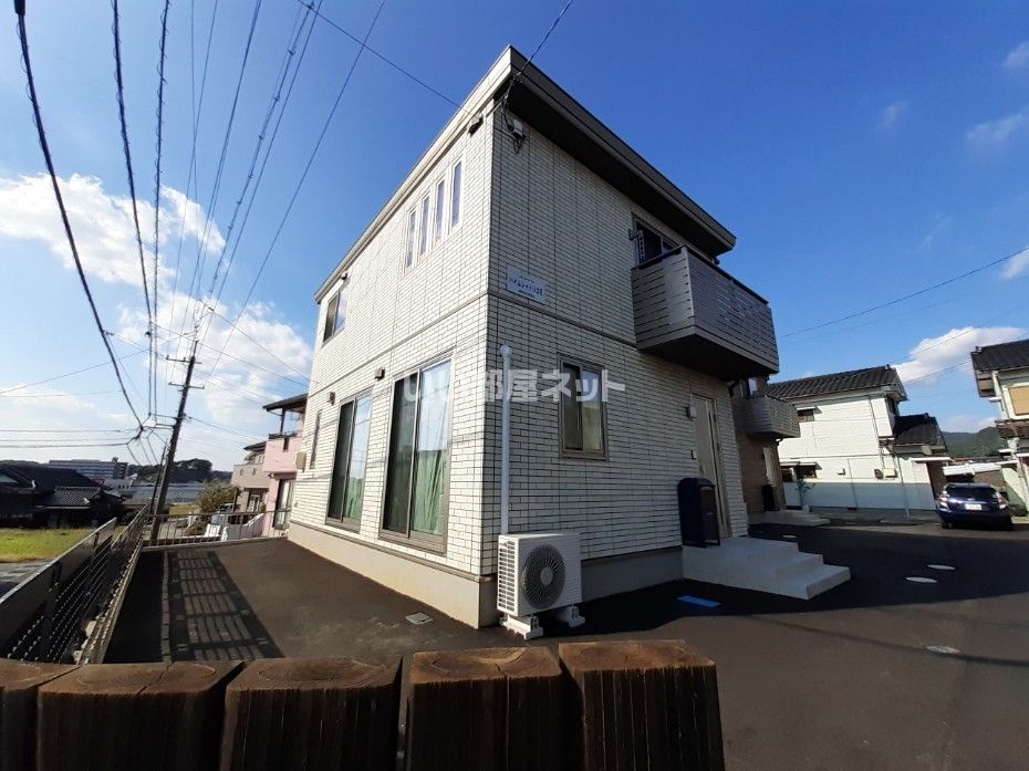 ハイムシャトリエE 久米戸建の外観画像