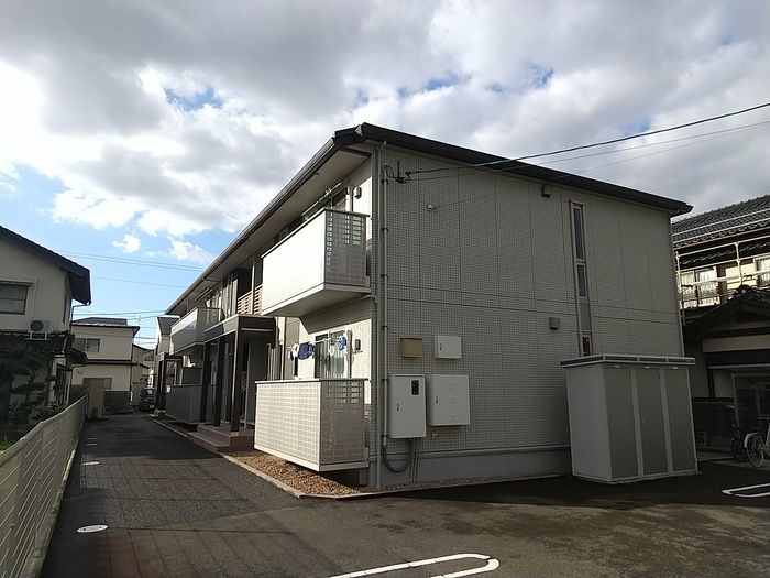エストレラの外観画像