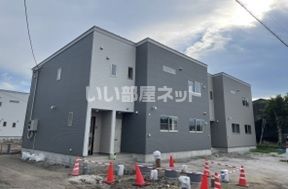 メゾン・ド・シュシュ A棟の外観画像