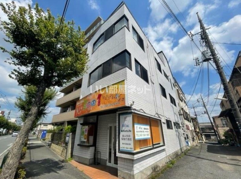 畠山ビルの外観画像