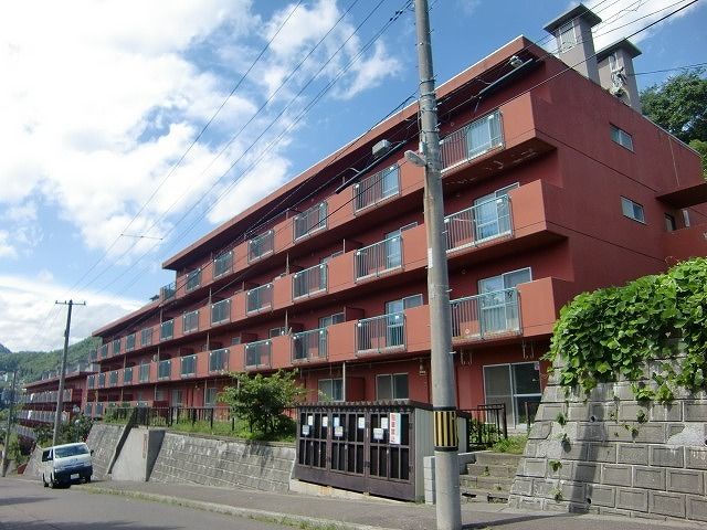 エスポアール南円山 C-1号棟の外観画像