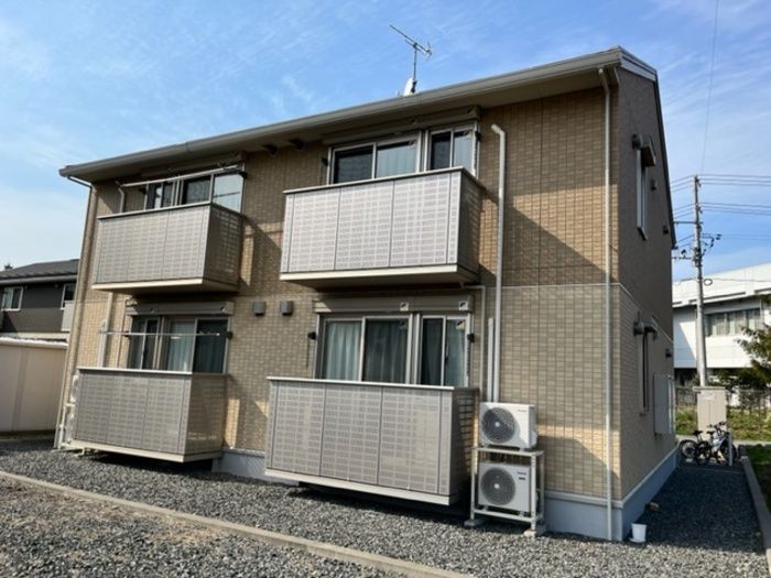 ハイカムールSTの外観画像