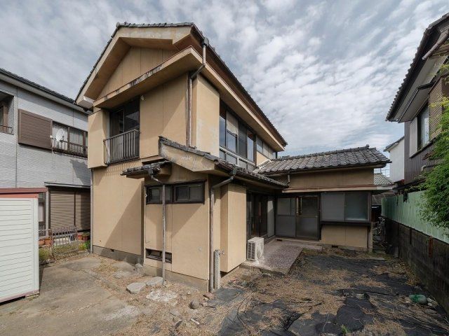 熊谷市本石2丁目 5DK戸建ての外観画像