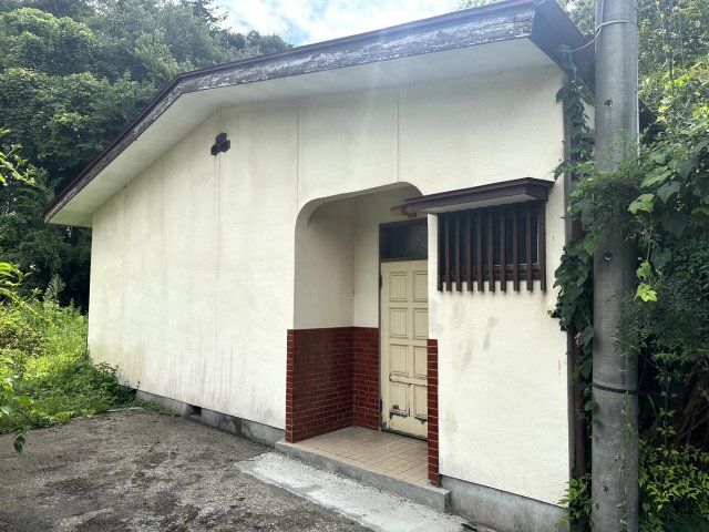 薄葉平屋戸建ての外観画像