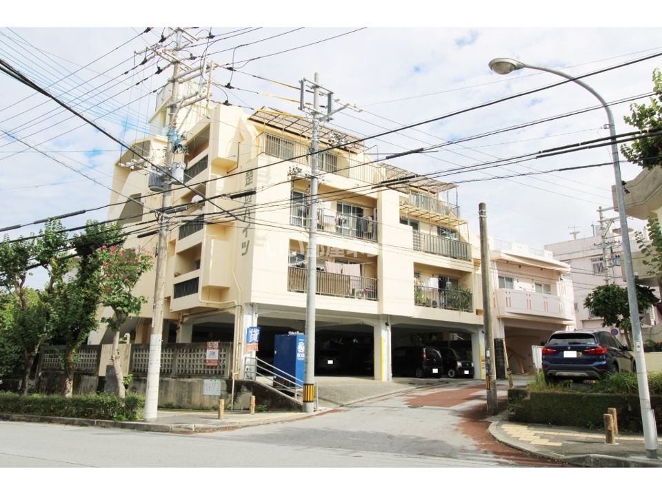 楚辺ハイツの外観画像