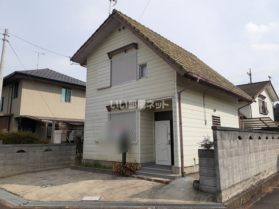 赤目町新川一戸建借家の外観画像