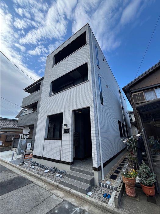 DーSquare柱の外観画像