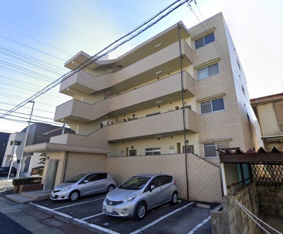 マンション光A棟の外観画像