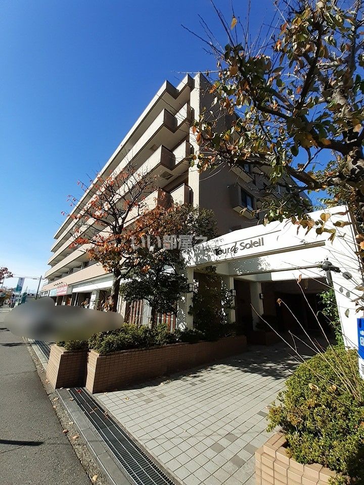 トゥールドゥソレイユの外観画像