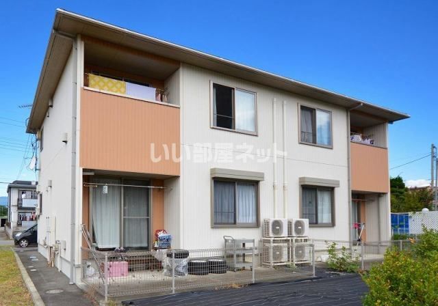 シャン・ヴィラージュの外観画像