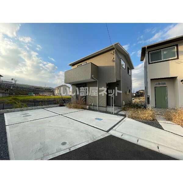 知立市新林町北林 戸建B棟の外観画像