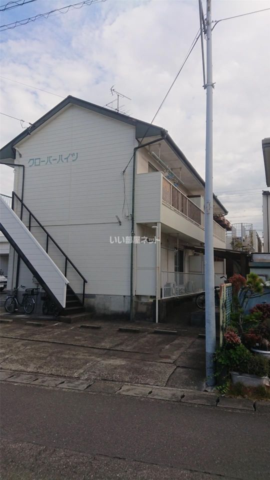 クローバーハイツの外観画像