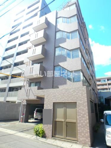 カールトンの外観画像