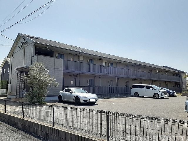 リビングタウン小倉町の外観画像