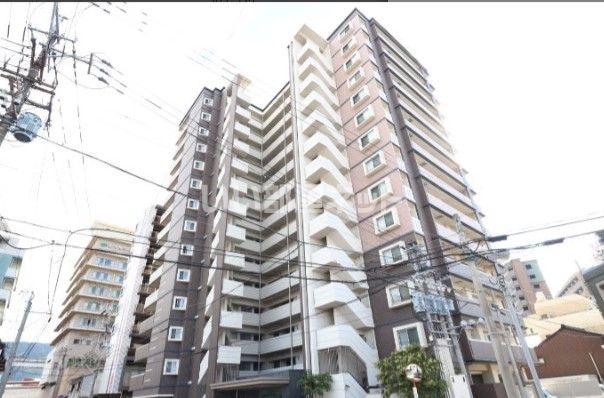 グランドキャッスル三萩野の外観画像