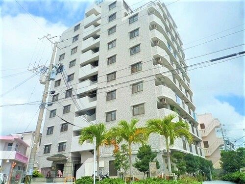 ライオンズマンション古波蔵第4の外観画像