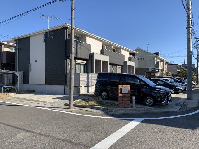 ピースジョイ南棟の外観画像