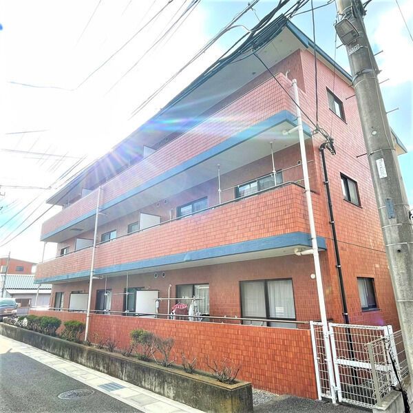 吉田マンションB棟の外観画像