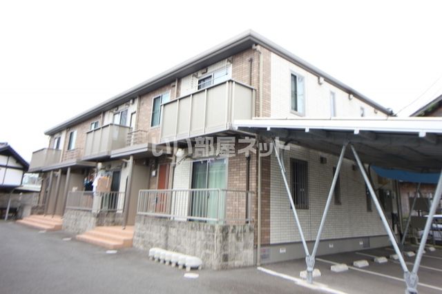 ファミーユの外観画像