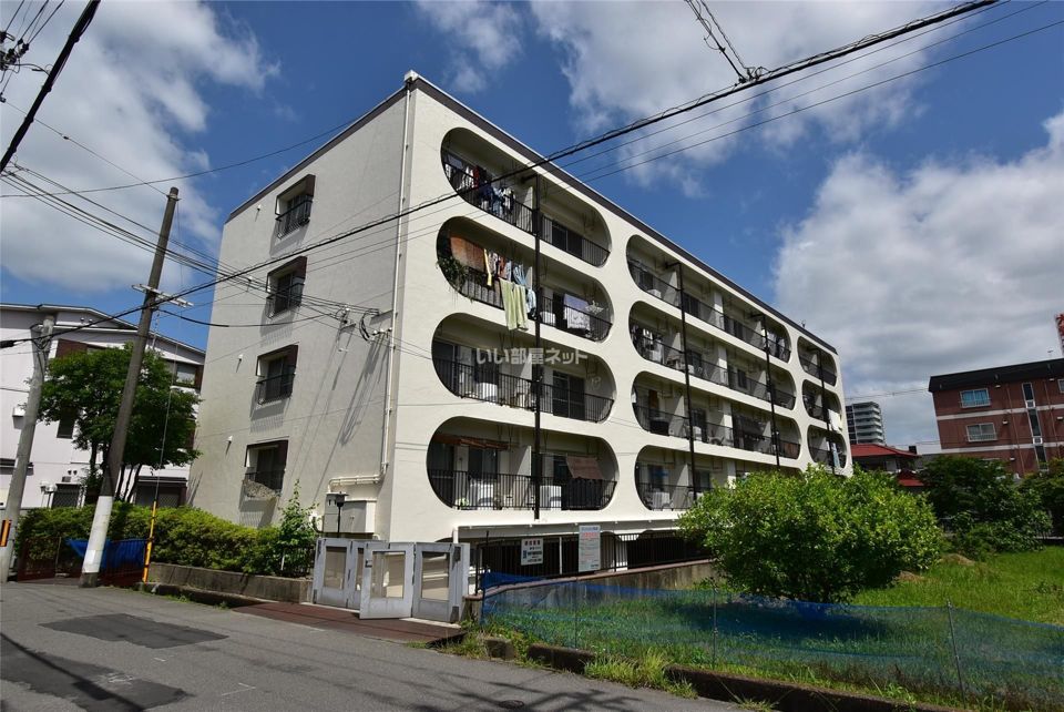 マンション和光の外観画像