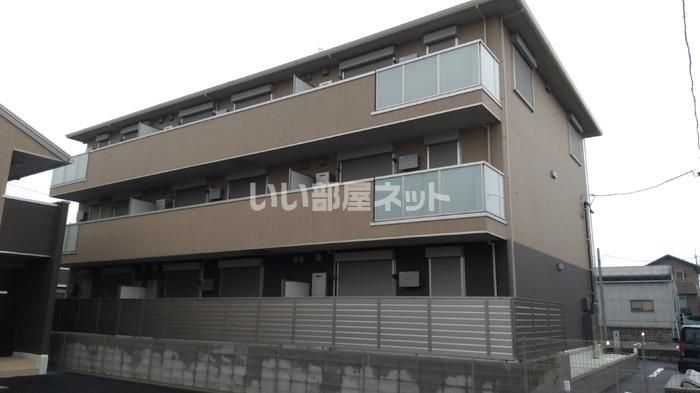 ディーシャンブル八田 Bの外観画像