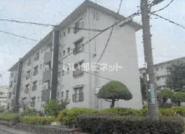 香里ケ丘住宅10号棟の外観画像