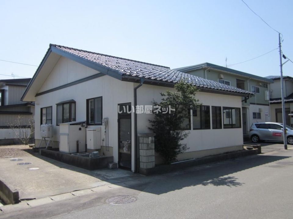 タウニィ広面貸家の外観画像