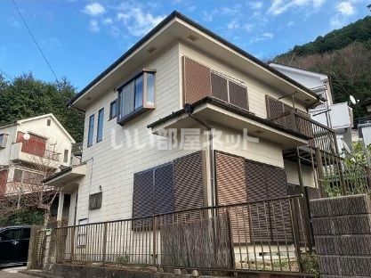 青山2貸家の外観画像