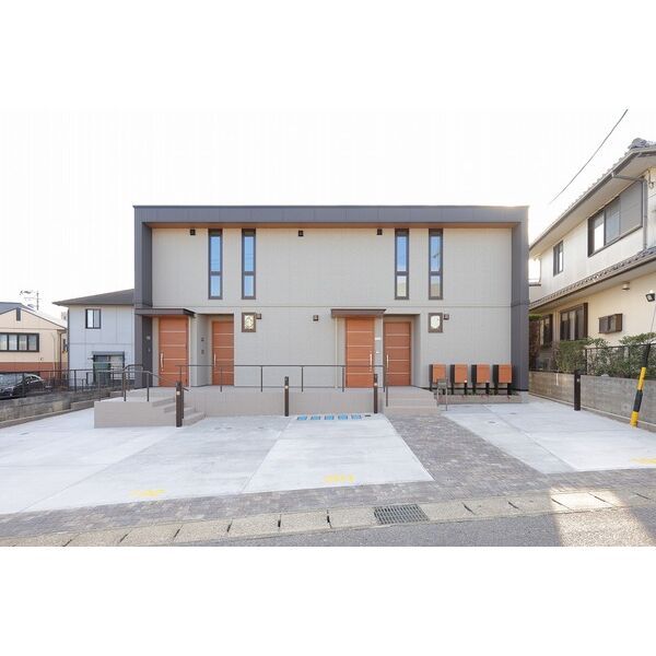 ANG SAMPAGUITA(アンサンパギータ)の外観画像