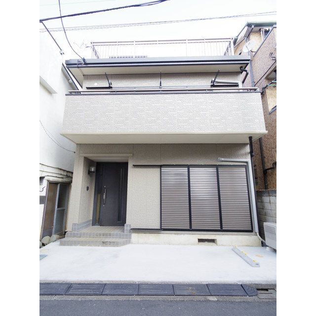 上馬2丁目貸家の外観画像