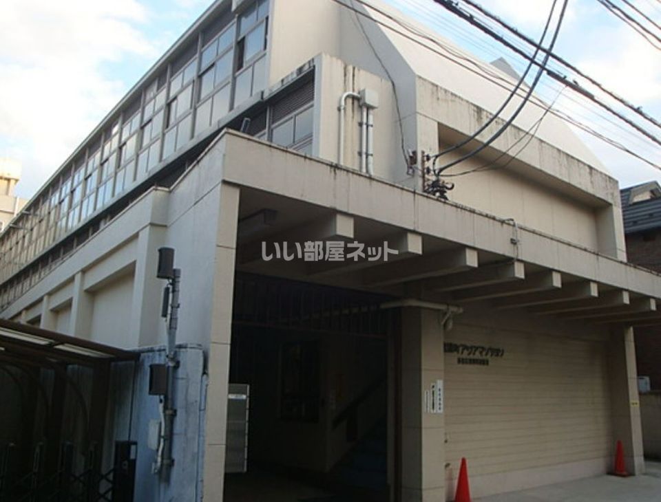 信濃町アジアマンションの外観画像