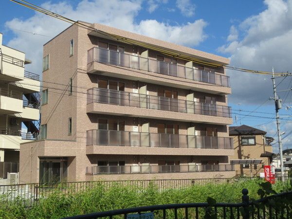 プラスコート豊川駅前の外観画像