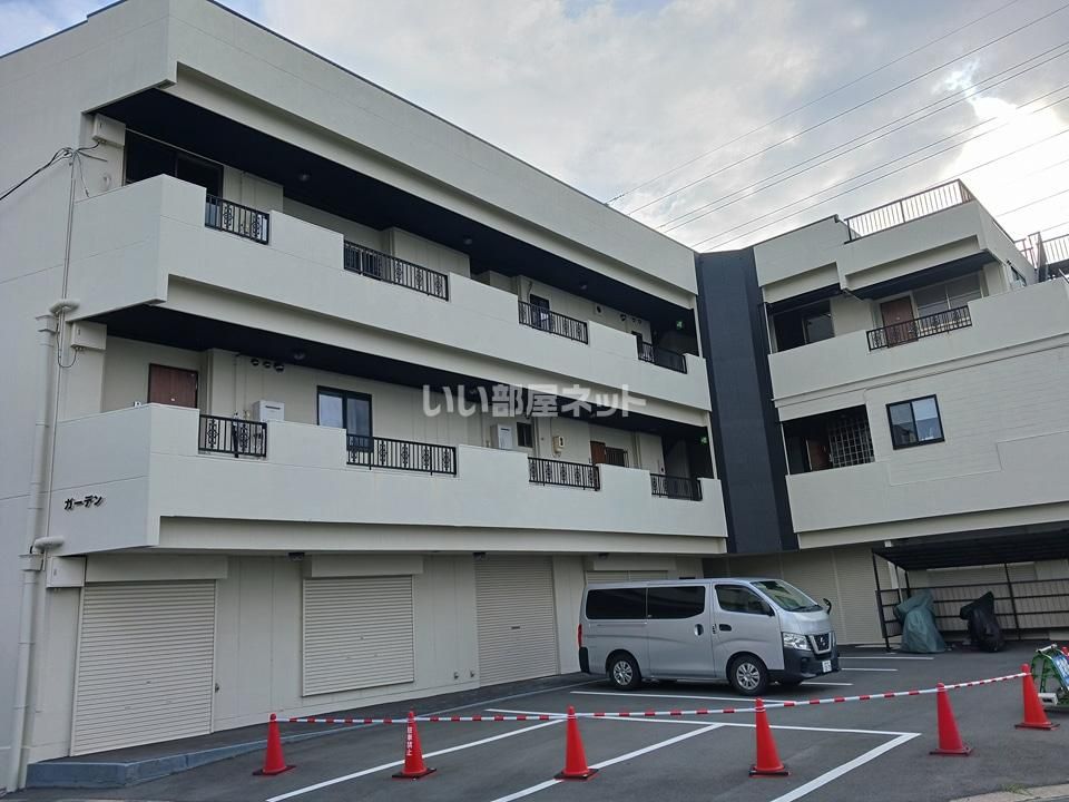 ガーデンハイツの外観画像
